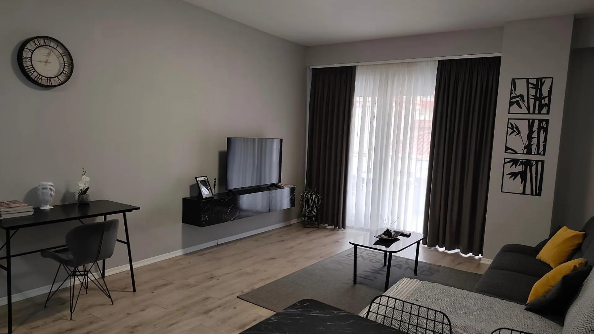 Saranda Terraces 21 Apartment